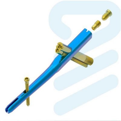 Prego intramedular para fratura de quadril intertrocantérico